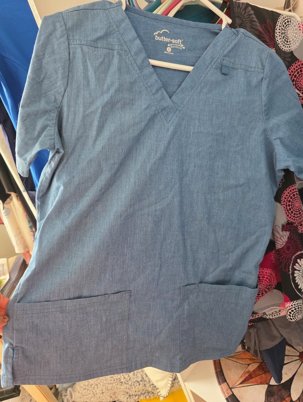 Butter-Soft Stretch by UA V-Neck Scrub Top Blue Heather - Size S